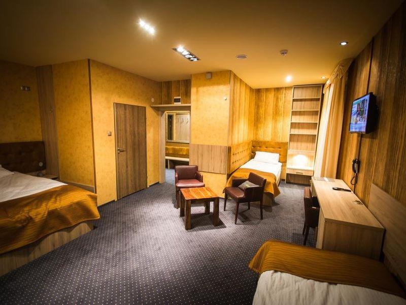 Hotel Photo 8