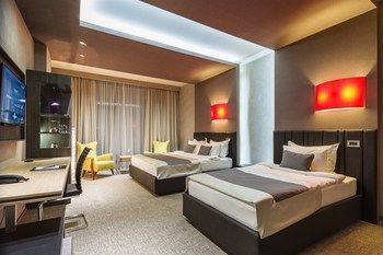 Hotel Photo 1