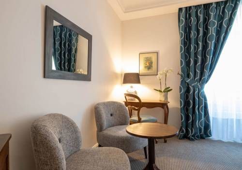 Hotel Photo 9