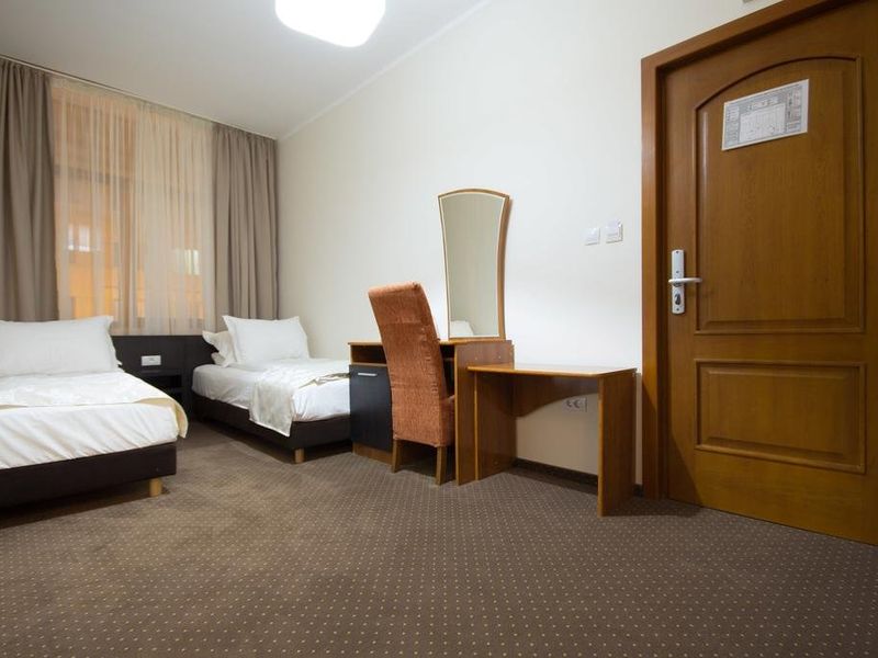 Hotel Photo 9