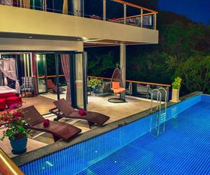 Grand Villa Luxury Time Phuket Surin Thailand