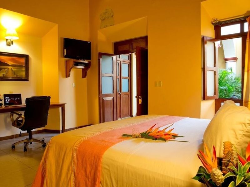 Hotel Photo 1