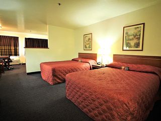 Hotel pic Red Lion Inn & Suites Kennewick Tri-Cities