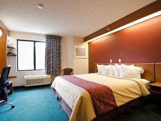 Hotel pic Sleep Inn & Suites