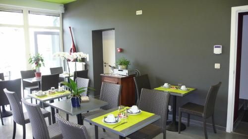 Hotel Photo 11
