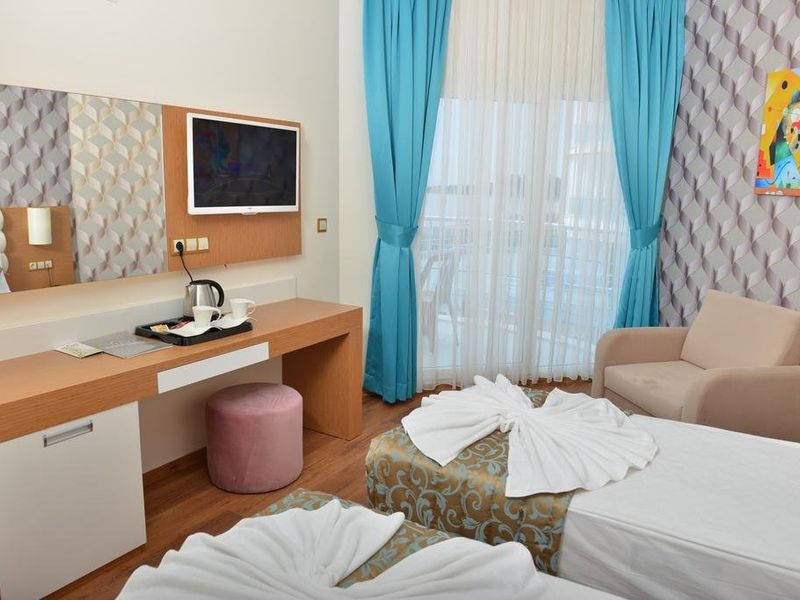 Hotel Photo 2