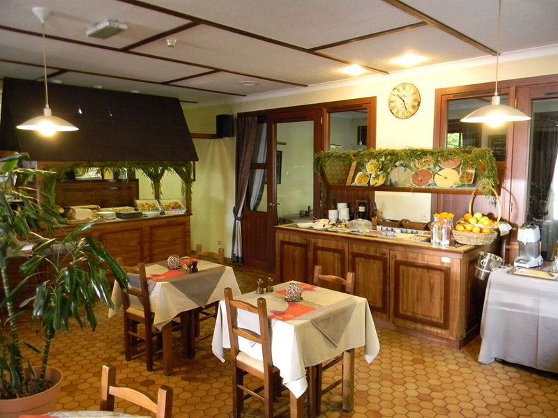 Hotel Photo 16