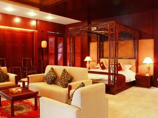 Фото отеля Stone Forest International Hotel - Qujing