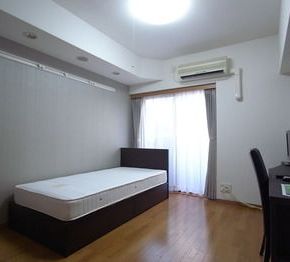 NearBy Hotel
