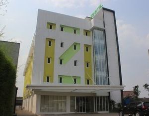 Izi Hotel Bogor Indonesia