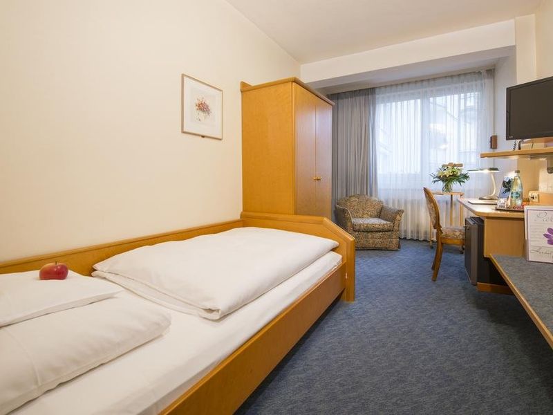 Hotel Photo 2