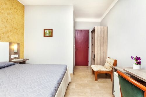 Hotel Photo 5