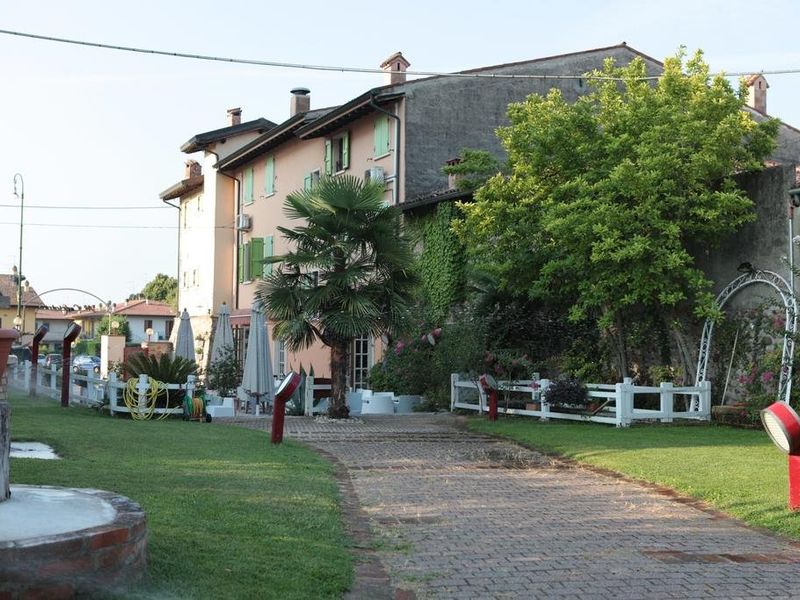 Hotel Photo 23
