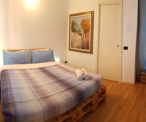 UpTown BnB Bergamo Italy