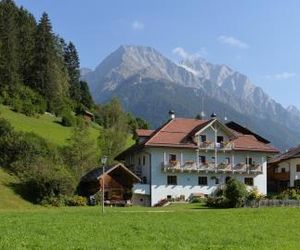 Residence Edelweiss Rasun Anterselva Italy