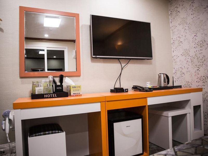Hotel Photo 9