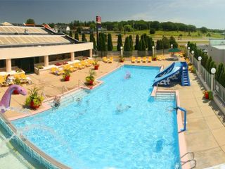 Hotel pic Grand Marquis Waterpark Hotel & Suites