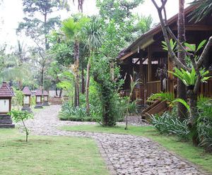 Mina Tanjung Hotel Mangsit Indonesia