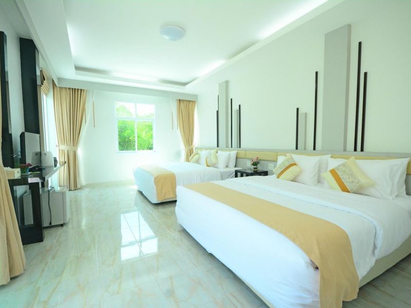 Hotel Photo 1