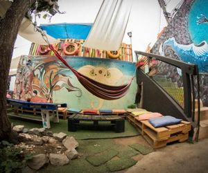 Voyage Hostel Valparaiso Chile