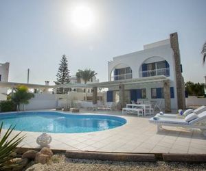 Mimoza Seafront Villa Protaras Cyprus