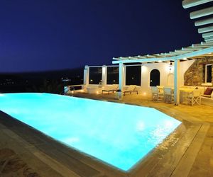 Medluxe Villas Complex Ornos Greece