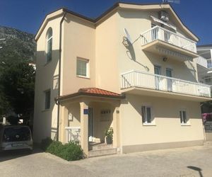 Apartments Villa Ivva Podaca Croatia