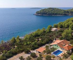 Two-Bedroom Apartment Karbuni with Sea view 09 Prizba Croatia