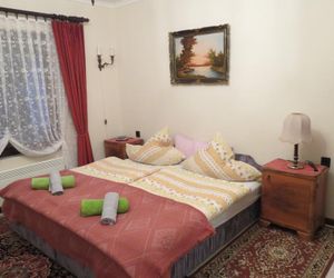 Titi Classic & Trendy Apartman BUKFURDO Hungary