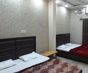 Abhiraj Guest House Mathura India