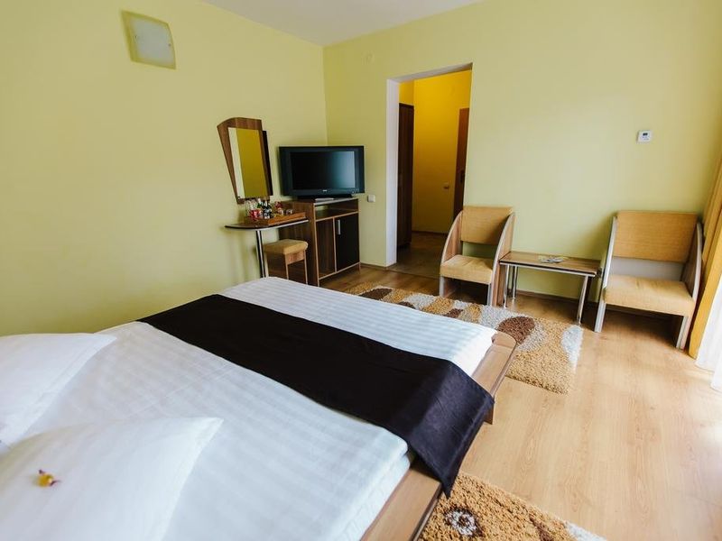 Hotel Photo 7