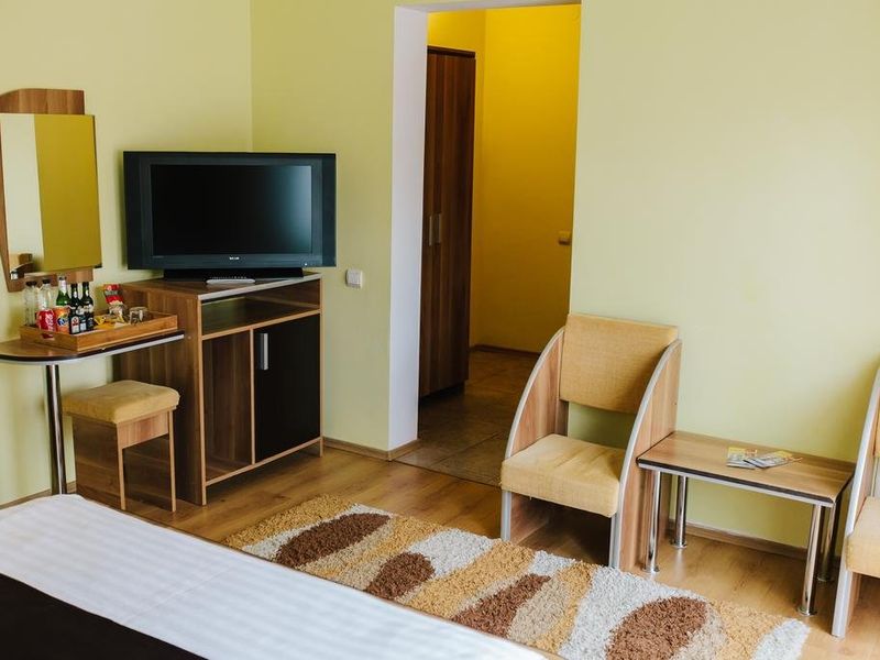 Hotel Photo 10