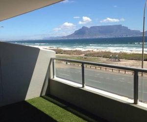 Apartment Beachfront Beauty Bloubergstrand South Africa