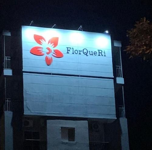 Flor Que Ri – Flats Mobiliados na Melhor Localização