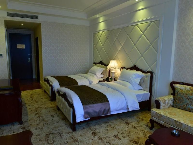 Hotel Photo 8