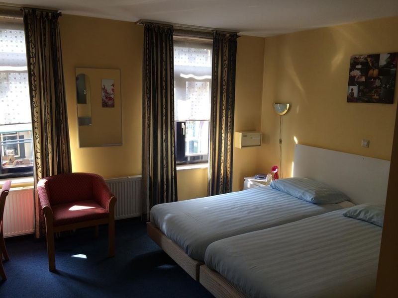 Hotel Photo 1