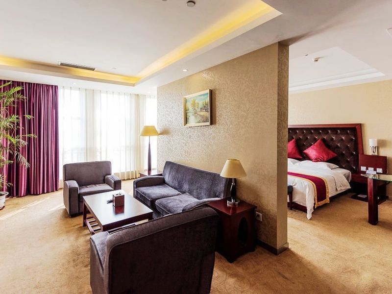 Hotel Photo 1