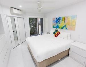 603 On The Beach - Luxury Apartment Palm Cove Australia