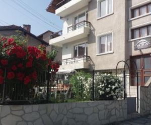 Mira Guest House Dobrinishte Bulgaria