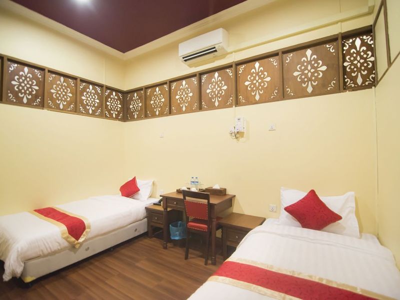 Hotel Photo 8