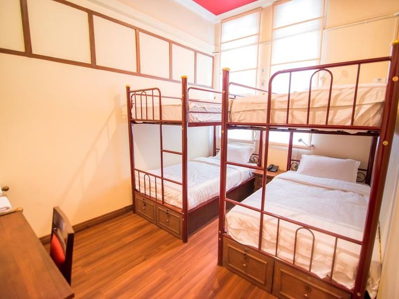 Hotel Photo 9
