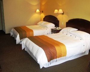 Suites Plaza Las Flores Lima Peru
