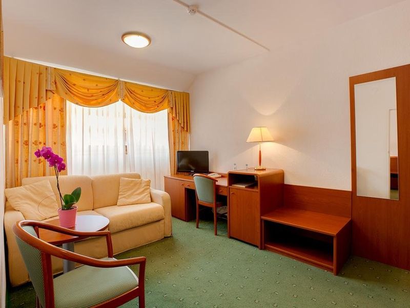 Hotel Photo 7