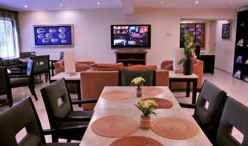 Hotel Photo 4