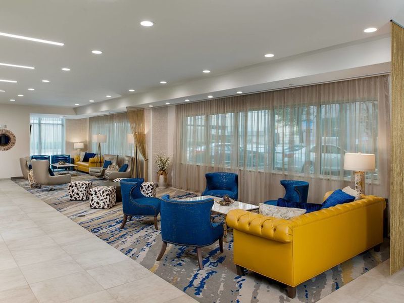 Hotel Photo 6