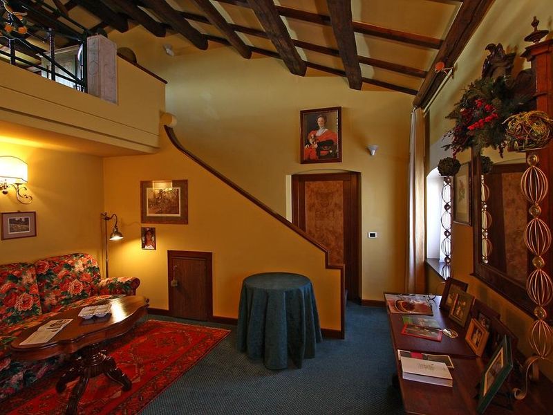 Hotel Photo 13