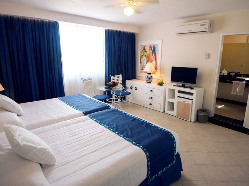 Hotel Photo 11