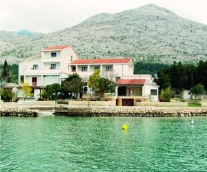 Bed and Breakfast MIRAMAR Starigrad Croatia