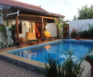 Tropical Oasis - Amazing Views Jimbaran Indonesia
