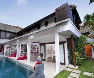 Villa Sabtu Seminyak Indonesia